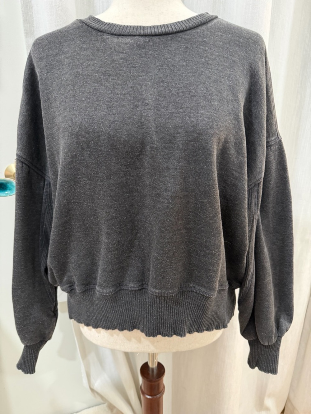 Relaxed Crewneck Women's Sweater in Charcoal Gray